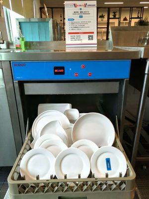 China Dispensador comercial del lavaplatos de Undercounter del pequeño restaurante dentro del acero inoxidable proveedor