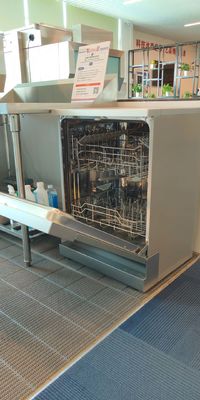 China Máquina da alta temperatura vertical del lavaplatos del restaurante del lavaplatos/del estante proveedor