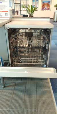 China Lavaplatos compacto del grado del restaurante/pequeña máquina del lavaplatos del restaurante proveedor